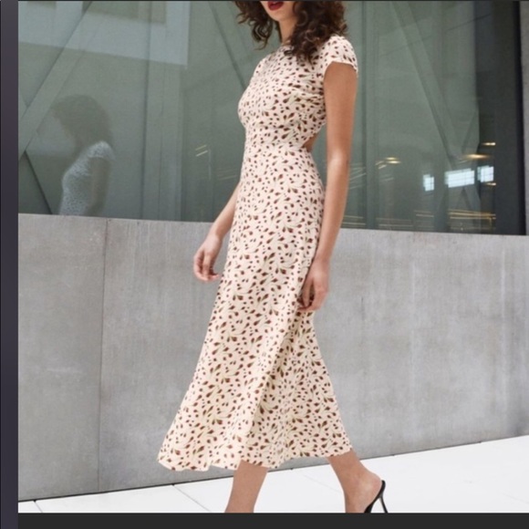 Reformation Dresses & Skirts - NWT. Reformation Gavin Open Back Dress in Marion Print Size 6